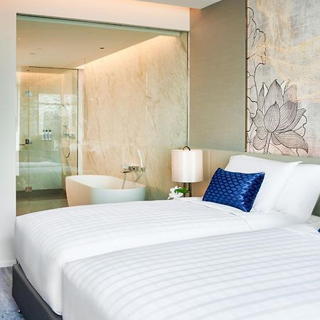 Chatrium Grand Bangkok Buitenkant foto Deluxe Room